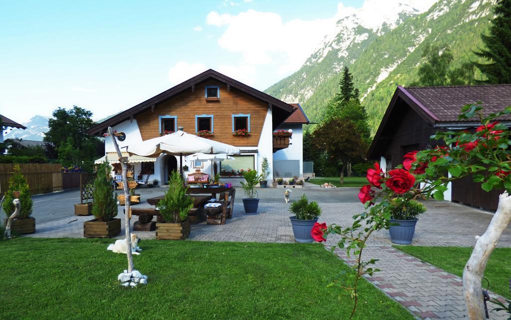 Gaestehaus Edlhuber มิทเทนวัลด์ ภายนอก รูปภาพ