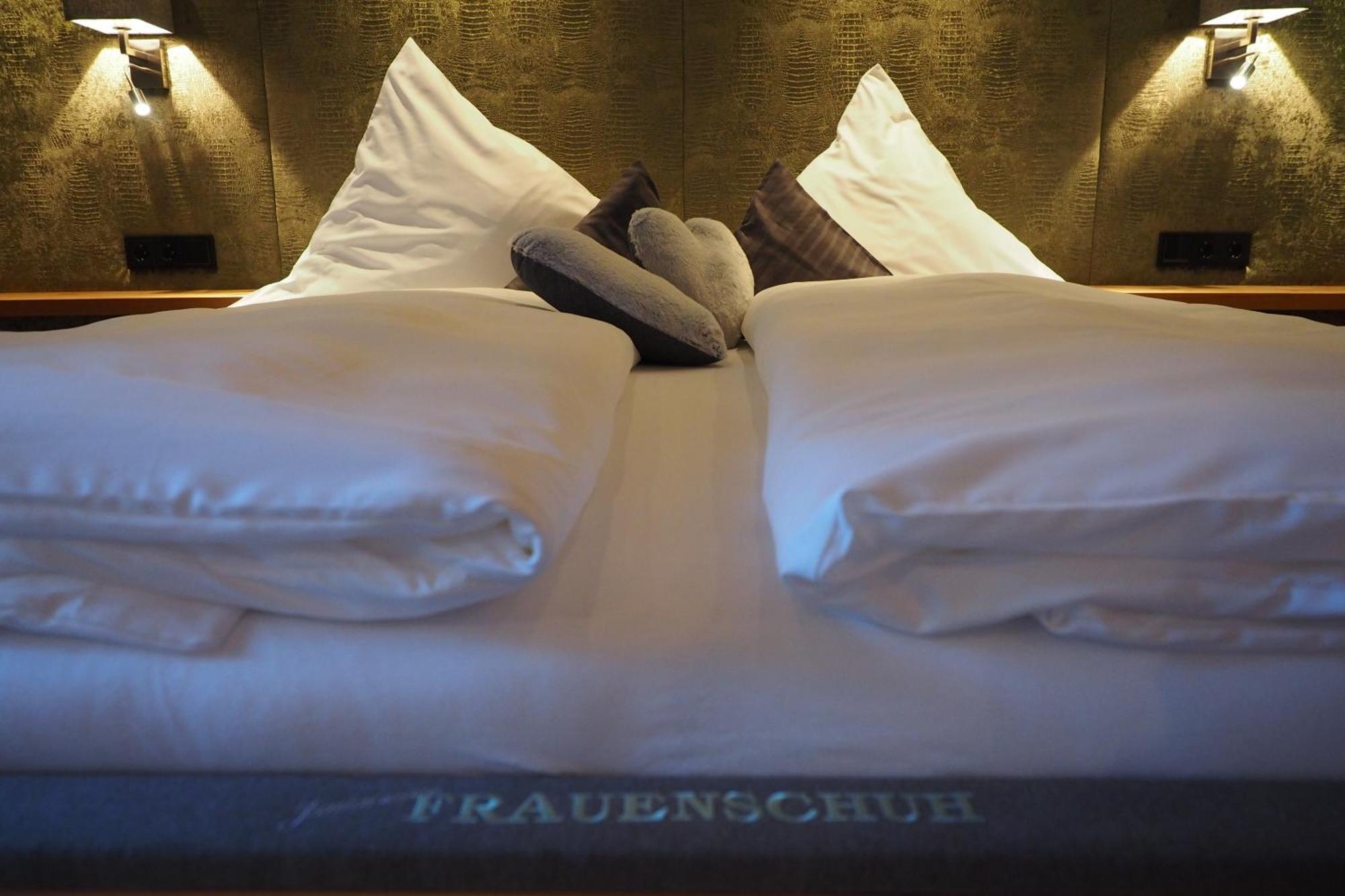 Gaestehaus Edlhuber มิทเทนวัลด์ ห้อง รูปภาพ
