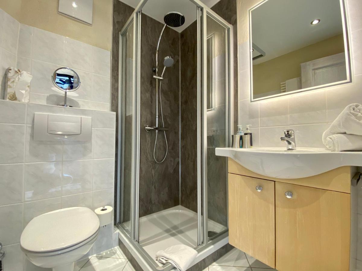 Gaestehaus Edlhuber มิทเทนวัลด์ ภายนอก รูปภาพ